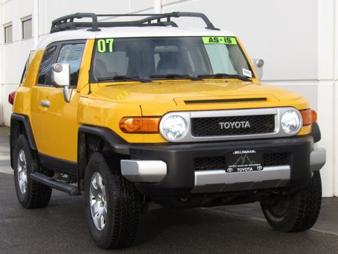 Used 2007 Toyota FJ Cruiser 4WD image 2