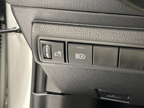 Certified 2024 Toyota Corolla LE image 29