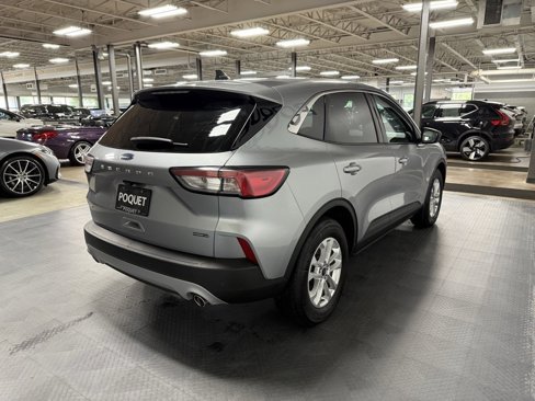 Used 2022 Ford Escape SE w/ Convenience Package image 4