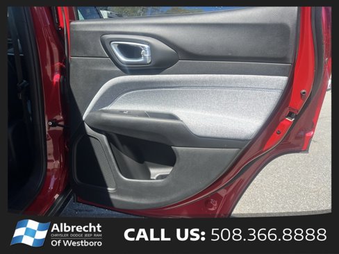 Certified 2023 Jeep Compass Latitude w/ Convenience Group image 20