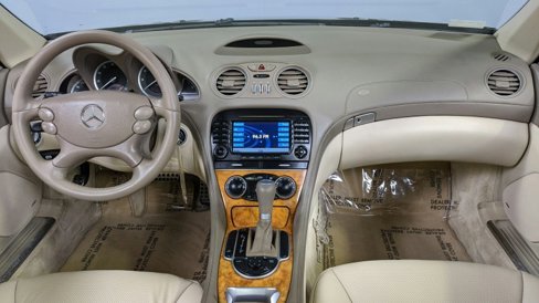 Used 2008 Mercedes-Benz SL 550 image 23