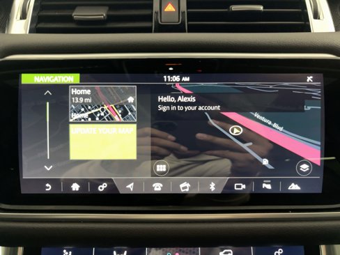 Used 2020 Land Rover Range Rover Sport HSE image 25