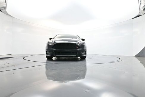 Used 2018 Ford Focus ST image 37