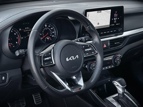 Used 2023 Kia Forte GT-Line w/ GT-Line Premium Package image 23