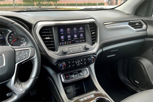 Used 2020 GMC Acadia AT4 w/ Driver Alert Package II image 9