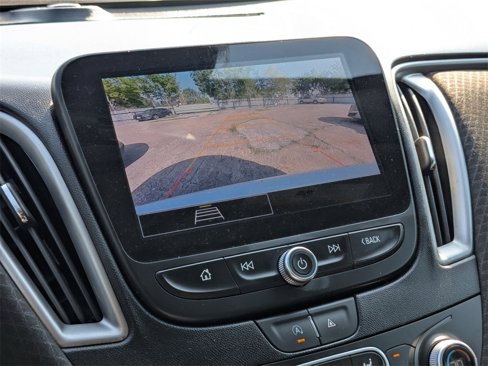 Used 2024 Chevrolet Malibu LT image 21