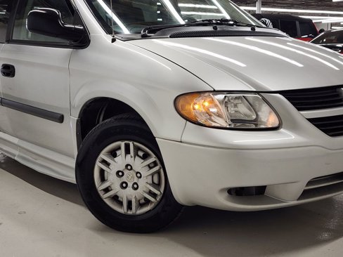 Used 2005 Dodge Grand Caravan SE w/ Popular Equipment Group I image 30