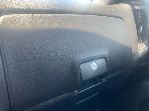Used 2018 GMC Sierra 2500 2WD Crew Cab image 25