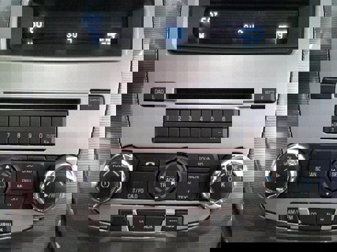 Used 2012 Ford Fusion SEL image 18