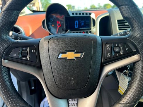 Used 2012 Chevrolet Sonic LT image 15