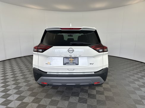Used 2023 Nissan Rogue SV image 9