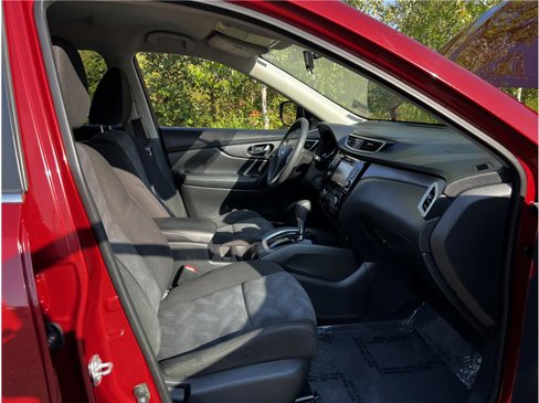 Used 2016 Nissan Rogue SV w/ SV Premium Package image 17