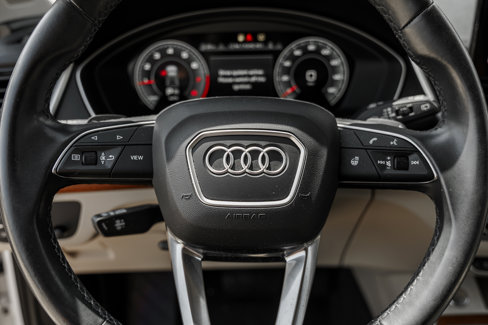 Used 2022 Audi Q5 2.0T Premium Plus w/ Premium Plus Package image 17