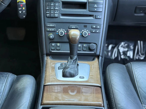 Used 2012 Volvo XC90 3.2 image 24