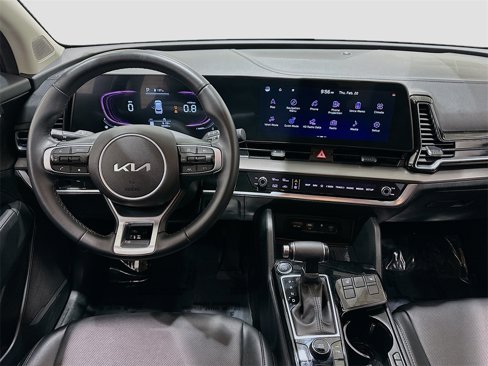 Used 2023 Kia Sportage EX image 23