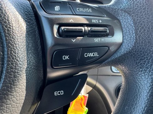 Used 2015 Kia Optima LX image 17