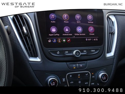 Used 2022 Chevrolet Malibu LT image 24