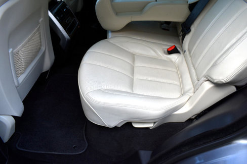 Used 2015 Land Rover Range Rover Sport HSE image 26