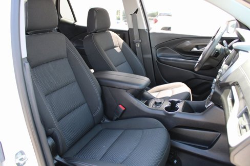 Used 2023 GMC Terrain SLE w/ Driver Convenience Package image 26