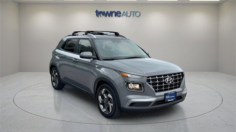 Used 2023 Hyundai Venue SEL image 7