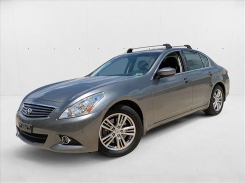 Used 2013 INFINITI G37 x image 1