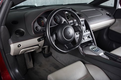 Used 2004 Lamborghini Gallardo image 4