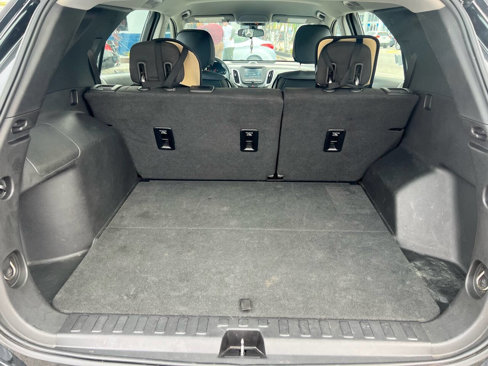 Used 2018 Chevrolet Equinox LS image 17