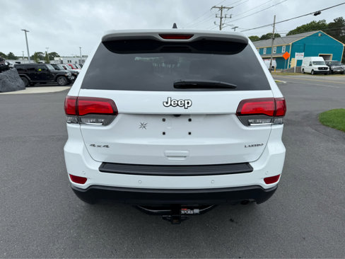 Used 2021 Jeep Grand Cherokee Laredo X image 6