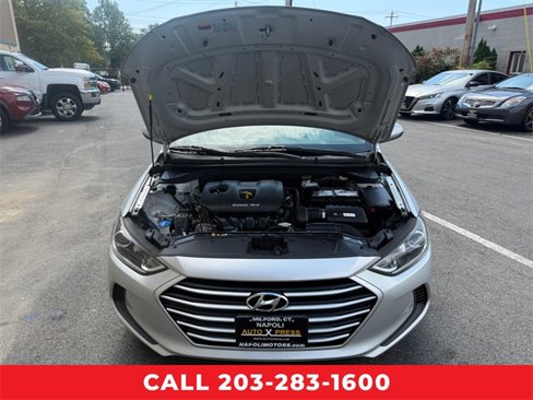 Used 2018 Hyundai Elantra SE image 26