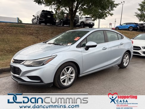 Used 2017 Chevrolet Cruze LT image 1