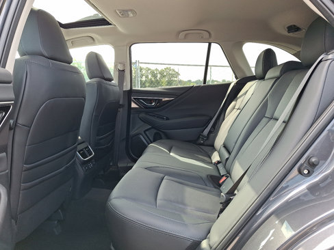 Certified 2024 Subaru Outback Limited image 10