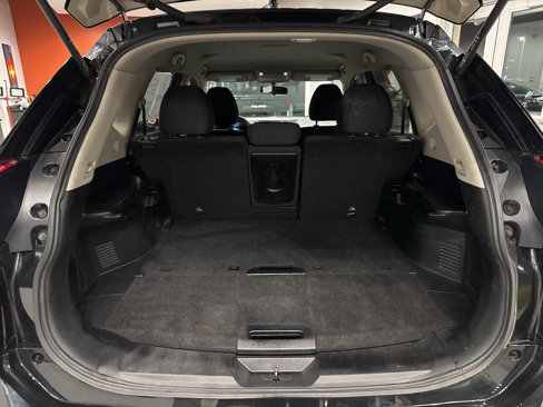 Used 2017 Nissan Rogue S image 22