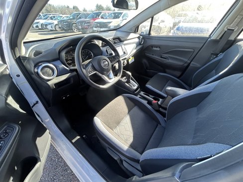 New 2025 Nissan Versa SV w/ Trunk Package image 9