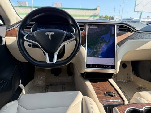 Used 2018 Tesla Model S 75D image 21