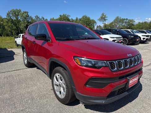 New 2025 Jeep Compass Sport image 7