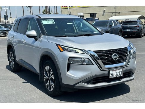 Used 2022 Nissan Rogue SV image 8
