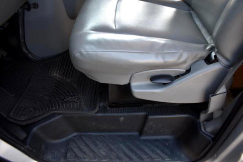 Used 2012 Ford E-250 and Econoline 250 w/ Commercial Cargo Van Pkg image 24