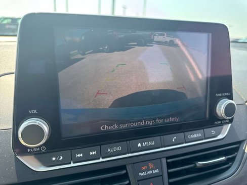 Used 2023 Nissan Altima 2.5 SV image 27