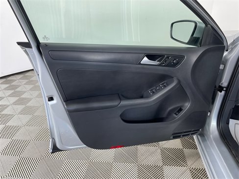 Used 2014 Volkswagen Jetta SE image 13