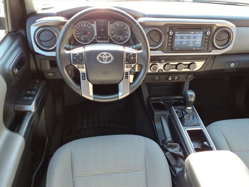 Used 2019 Toyota Tacoma SR5 image 10