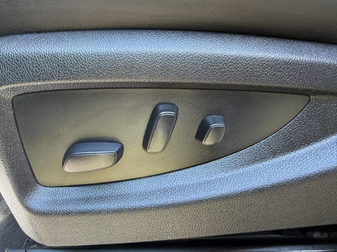 Used 2019 GMC Sierra 3500 Denali w/ Duramax Plus Package image 13