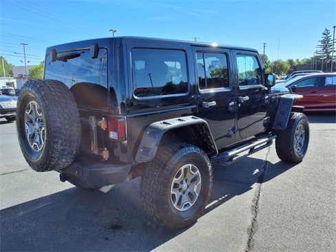Used 2014 Jeep Wrangler Unlimited Rubicon w/ Connectivity Group image 6