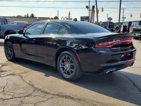Used 2018 Dodge Charger GT image 4