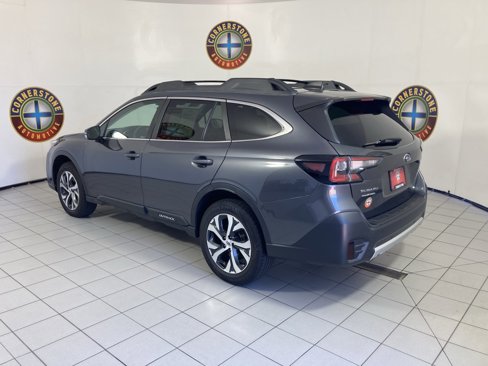 Used 2022 Subaru Outback Limited image 21