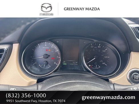 Used 2017 Nissan Rogue SL image 1