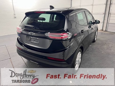 Used 2023 Chevrolet Bolt LT w/ Driver Confidence Package image 8