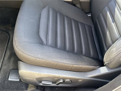 Used 2014 Ford Fusion SE image 7
