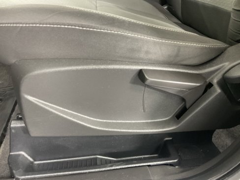 Used 2017 Ford Escape SE image 27