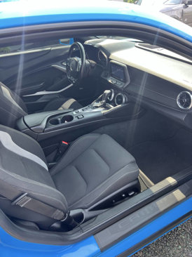 Used 2022 Chevrolet Camaro LT w/ RS Package image 9