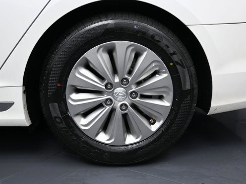 Used 2016 Hyundai Sonata SE image 10